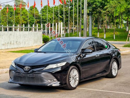Toyota Camry 2.5Q 2021 - ảnh 2
