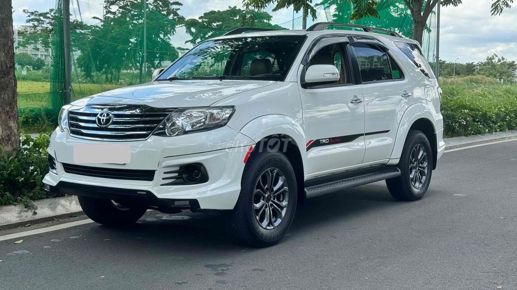 Toyota Fortuner 2016 - ảnh 2