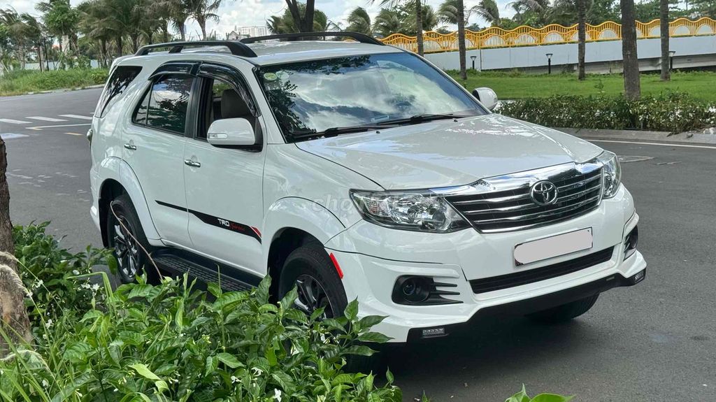 Toyota Fortuner 2016 - ảnh 3