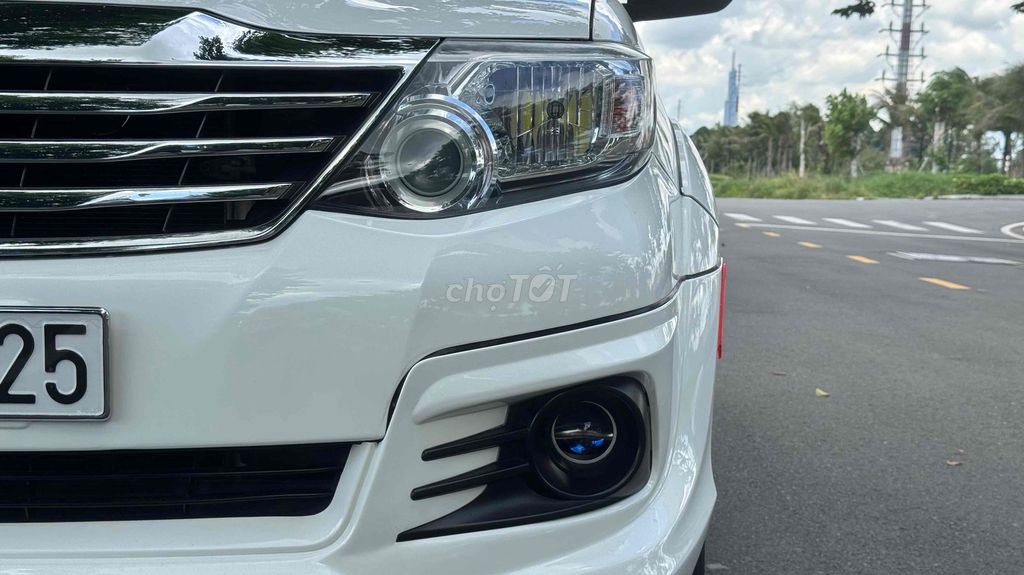 Toyota Fortuner 2016 - ảnh 4