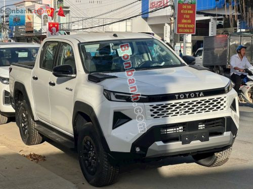 Toyota Hilux Pro 2.8L 4x2 AT 2026 - ảnh 2