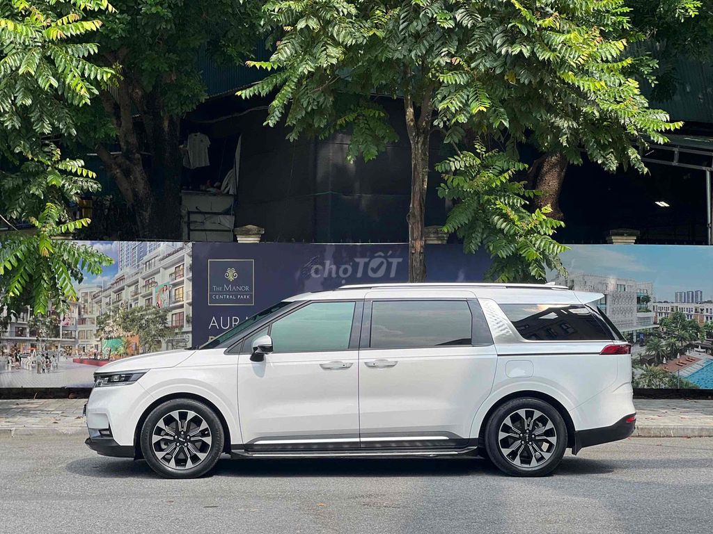 Kia Carnival 2023 - ảnh 4