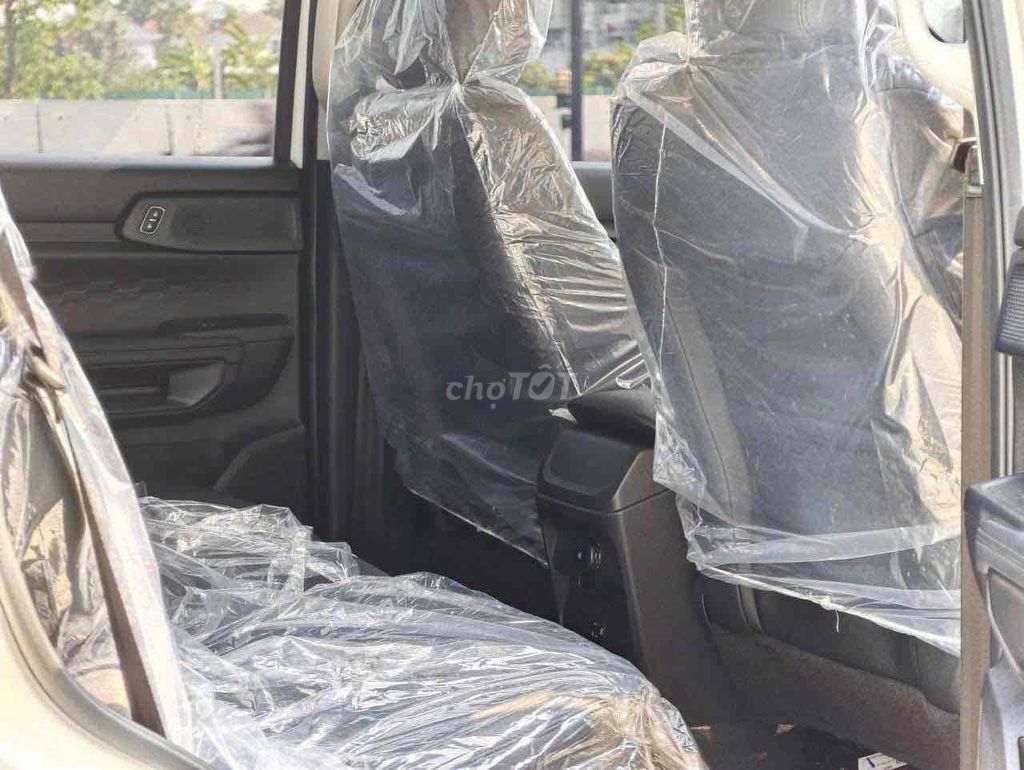 Ford Everest 2026 - ảnh 3