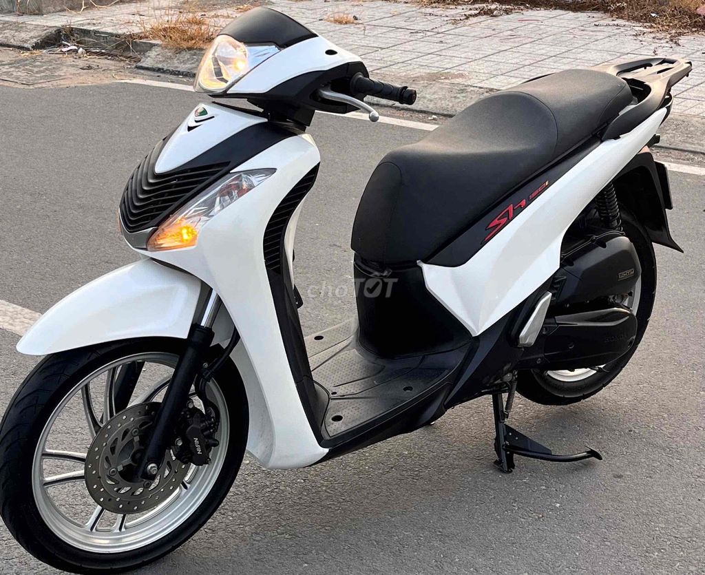 Honda SH 2013 - ảnh 2