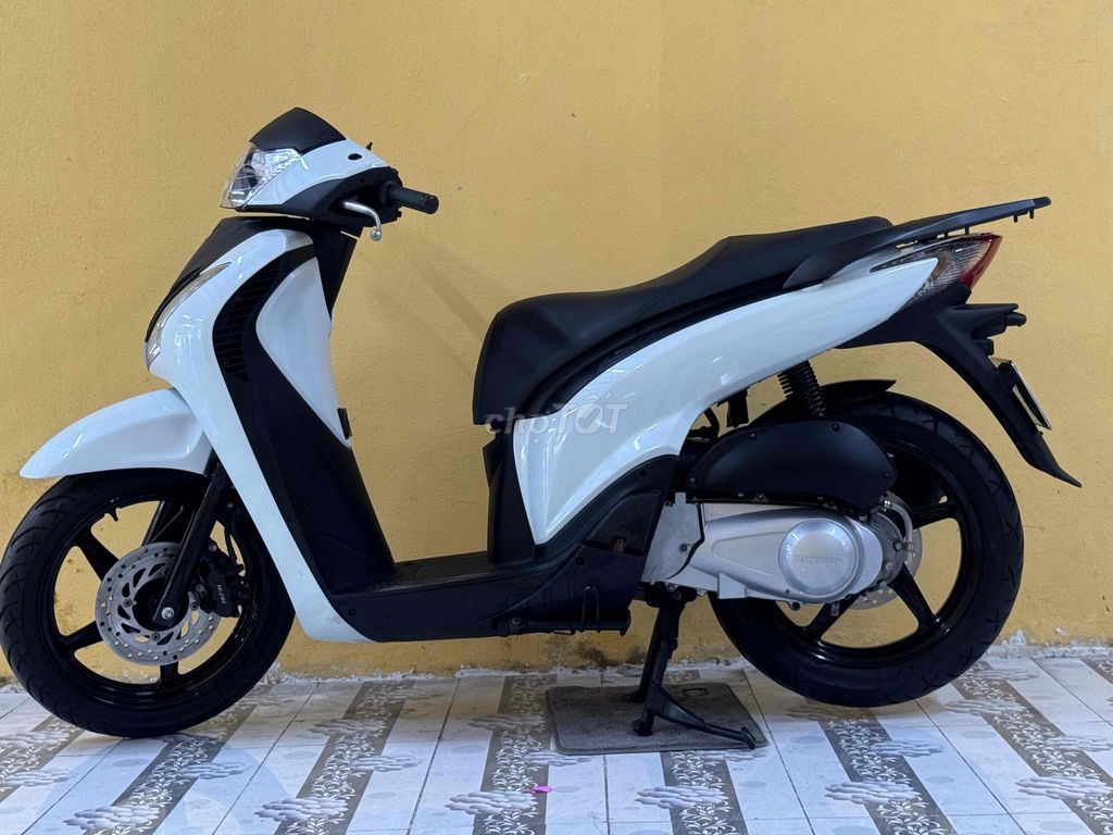Honda 2012 - ảnh 1