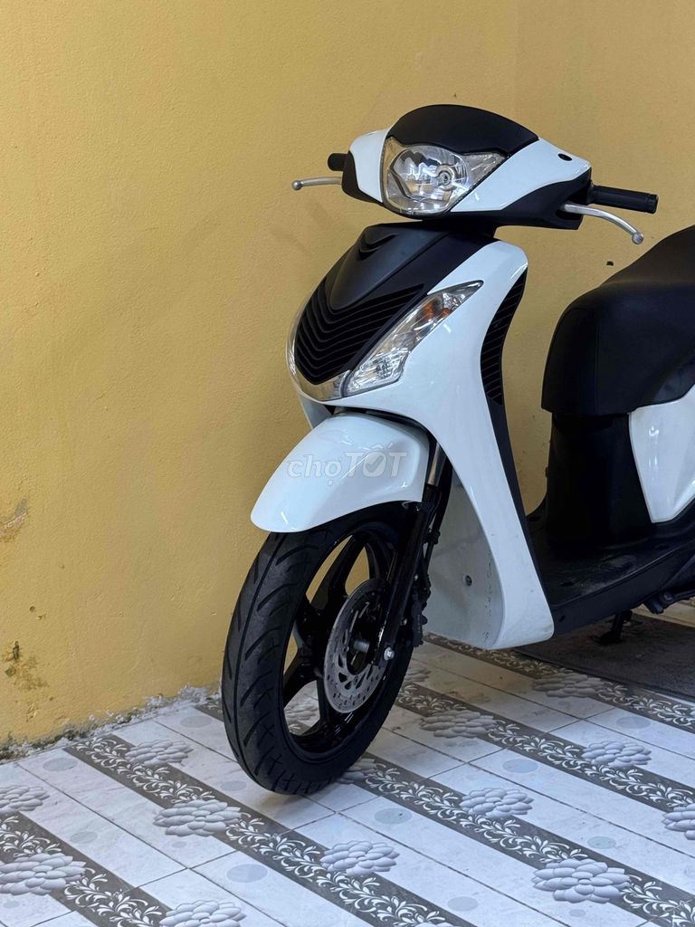 Honda 2012 - ảnh 2