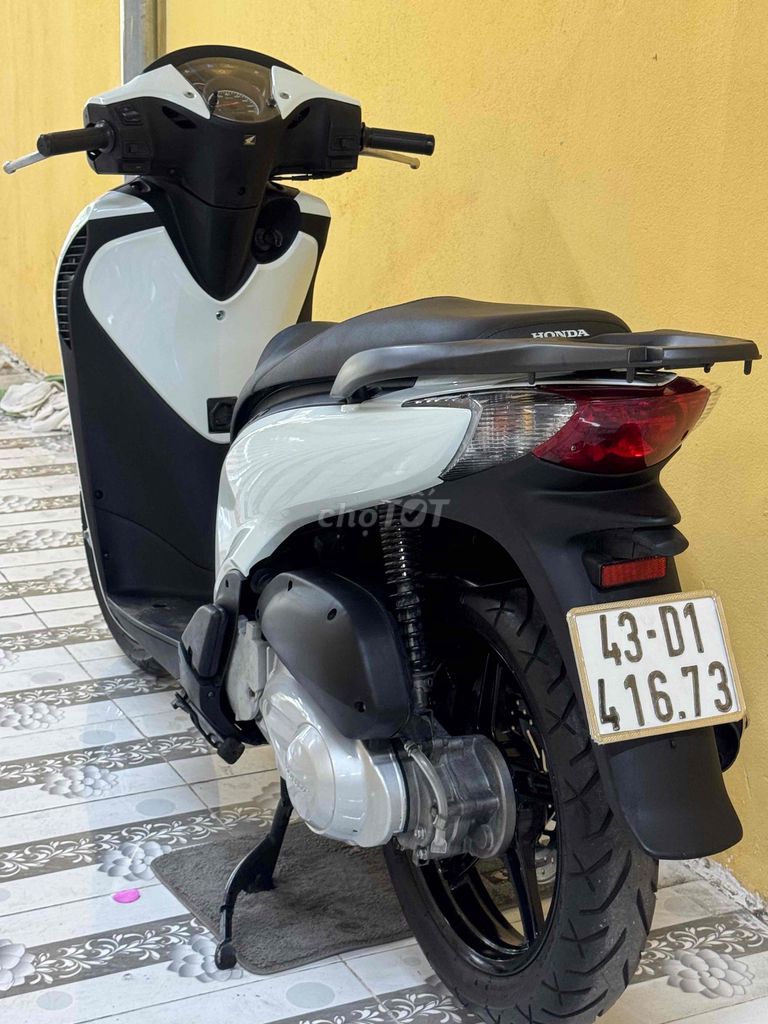 Honda 2012 - ảnh 3