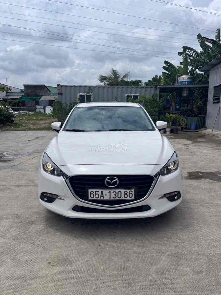 Mazda 3 - ảnh 1