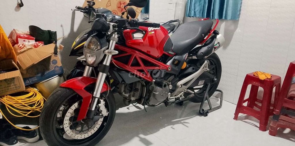 Ducati Monster 2012 - ảnh 1