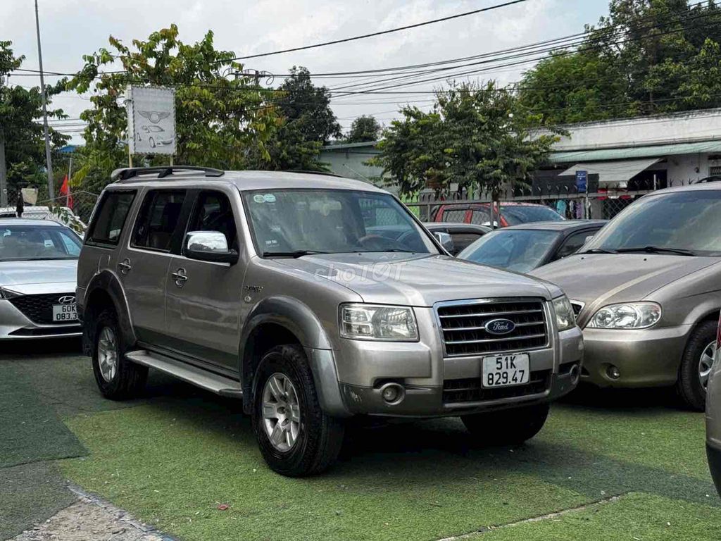 Ford Everest 2008 - ảnh 1