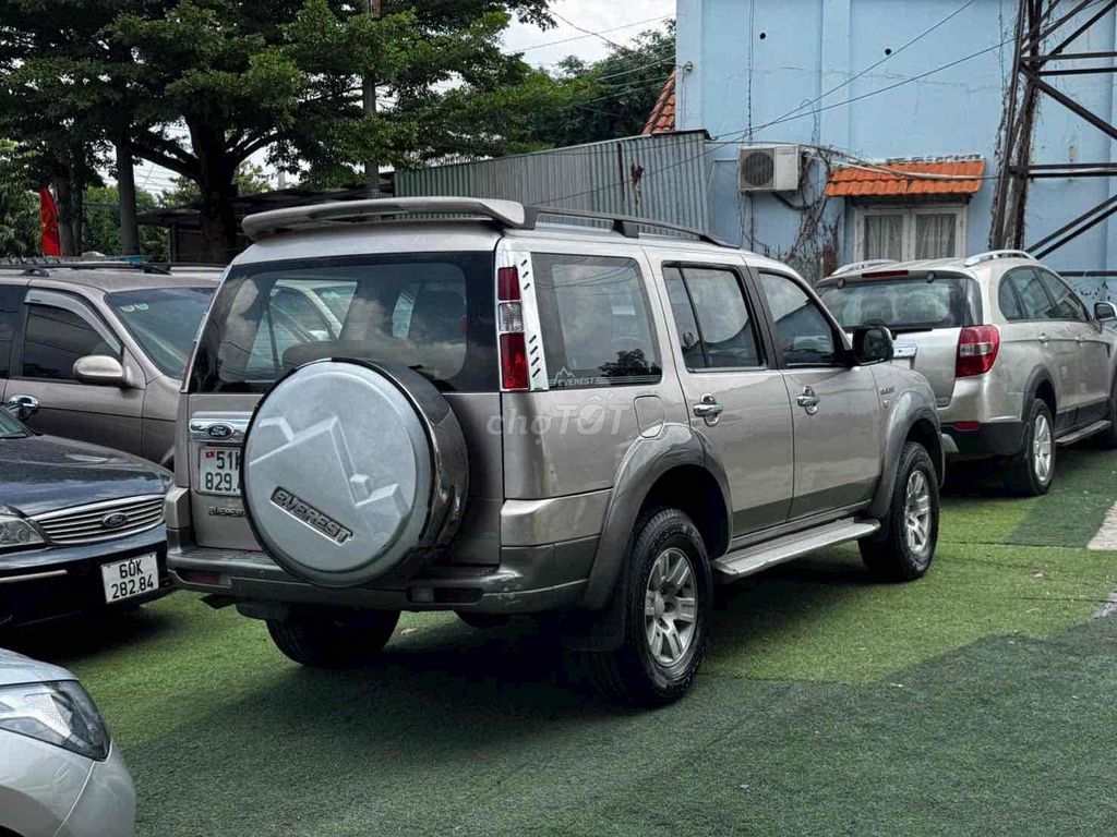 Ford Everest 2008 - ảnh 2