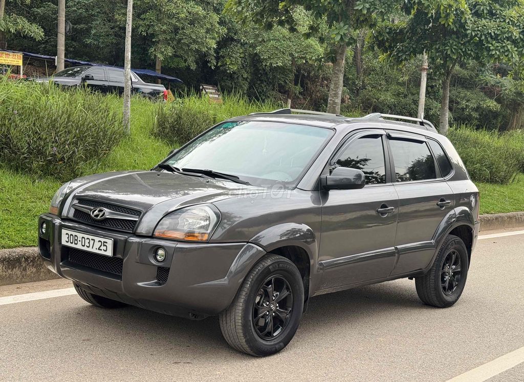 Hyundai Tucson 2009 - ảnh 3