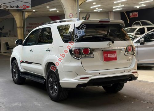 Toyota Fortuner TRD Sportivo 4x2 AT 2016 - ảnh 3