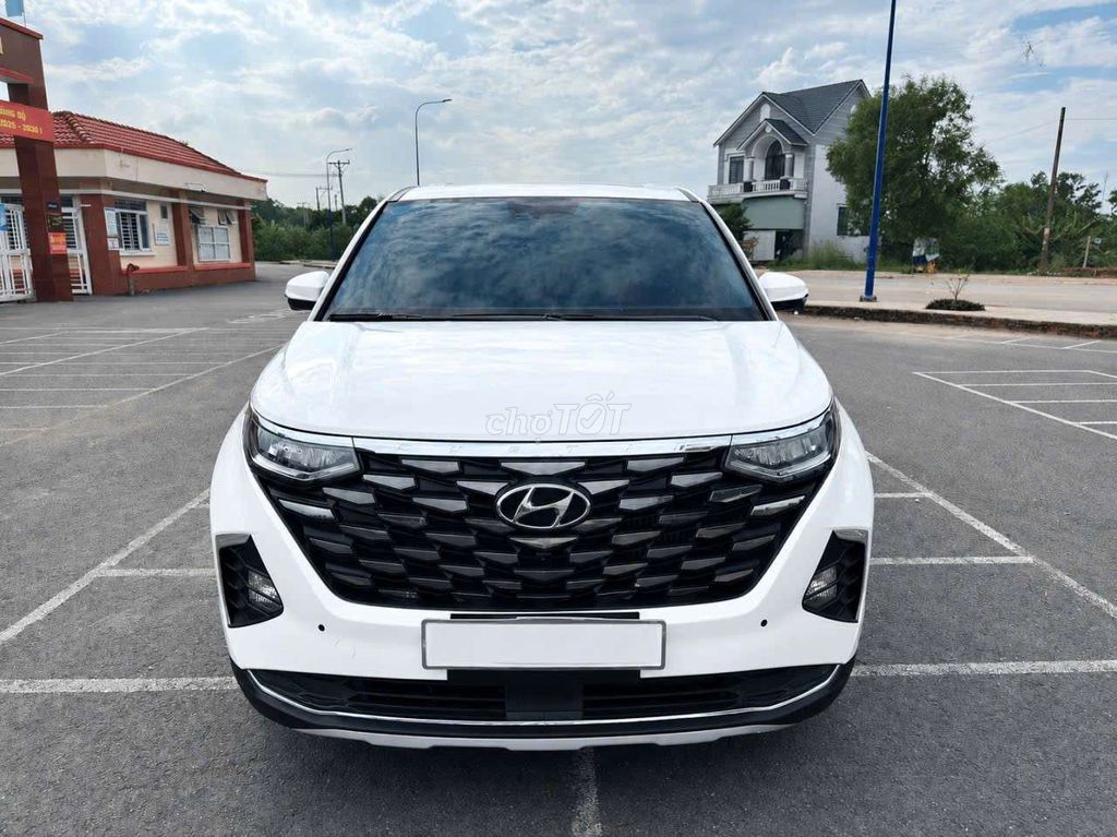 Hyundai Custin 2023 - ảnh 1
