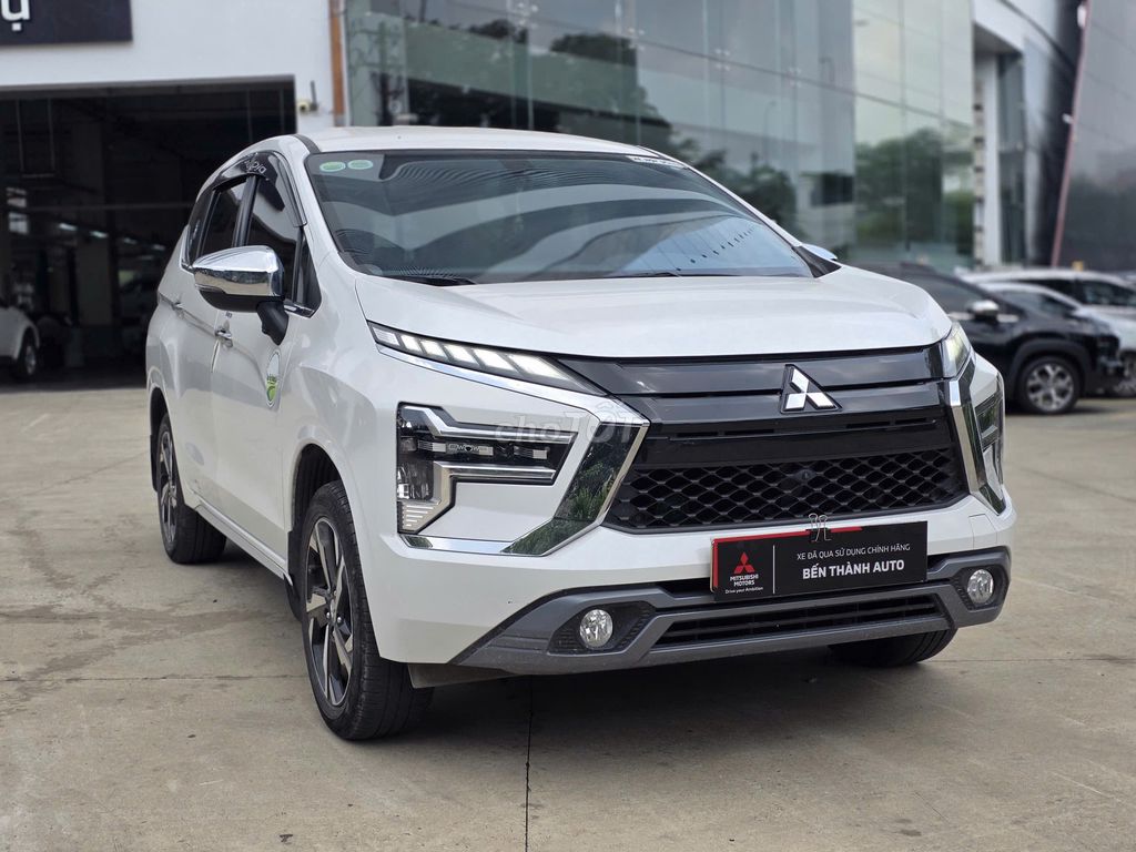 Mitsubishi 2025 - ảnh 1