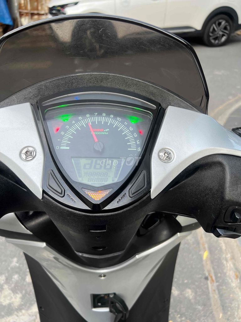 Honda SH 2017 - ảnh 4