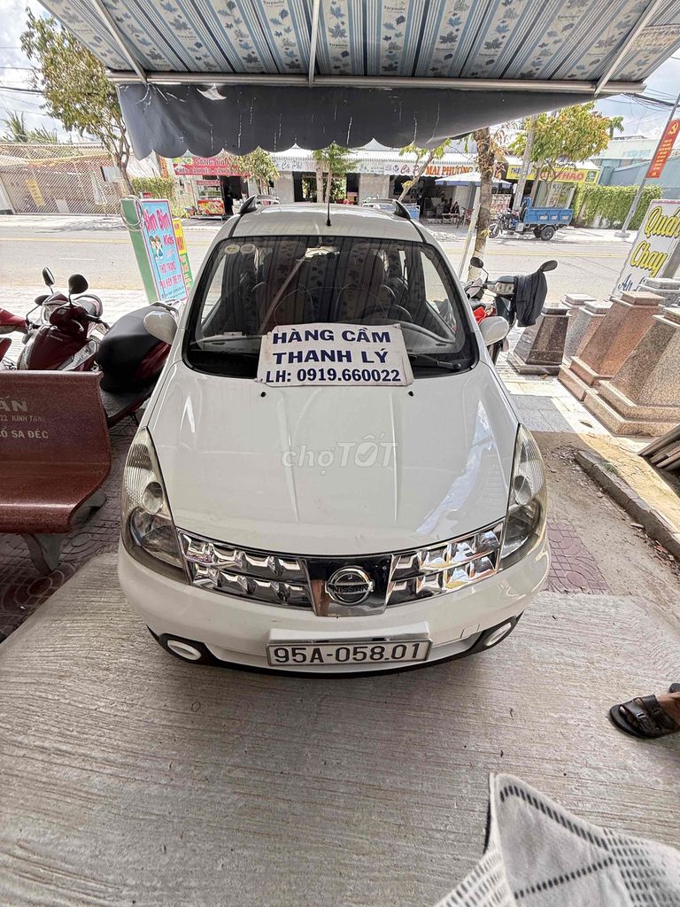Nissan Grand livina 2011 - ảnh 2