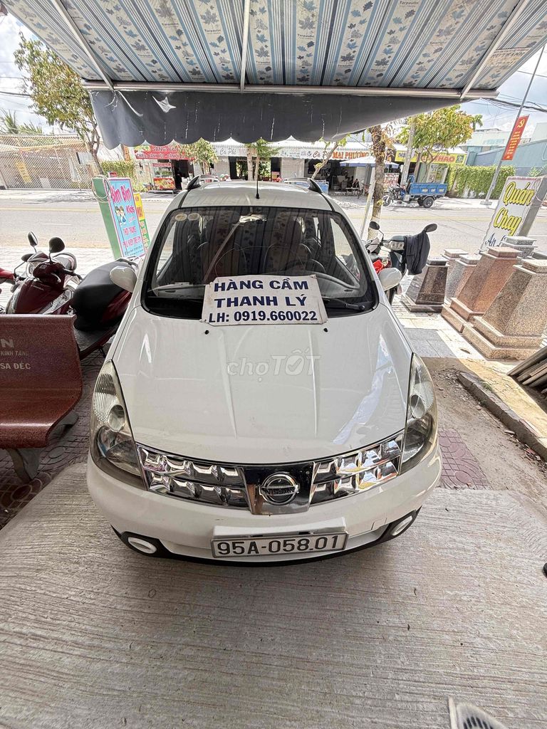 Nissan Grand livina 2011 - ảnh 4