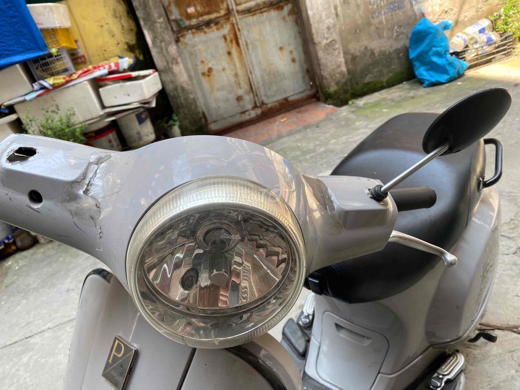 Bán Vespa 2011 - ảnh 3
