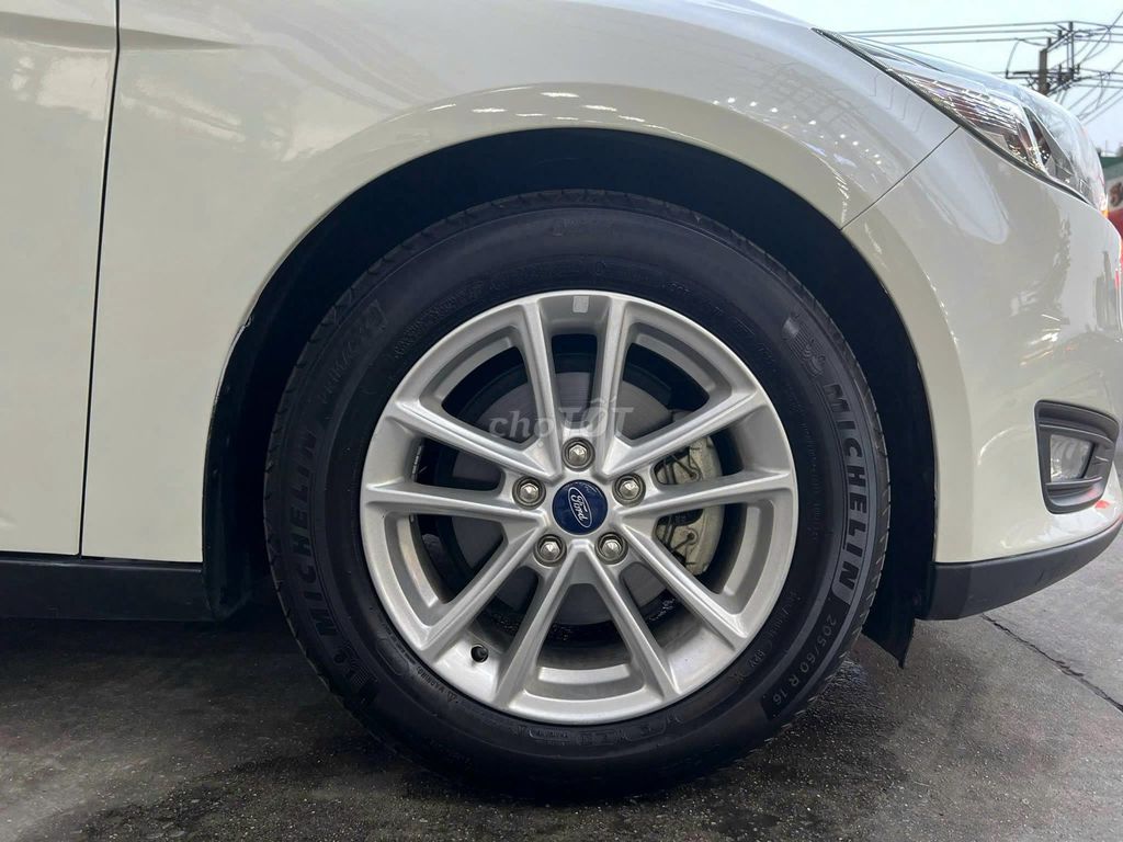 Ford Focus 2019 - ảnh 5