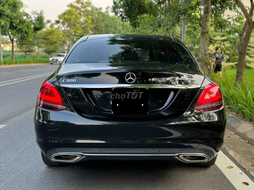 Mercedes-Benz 2020 - ảnh 5