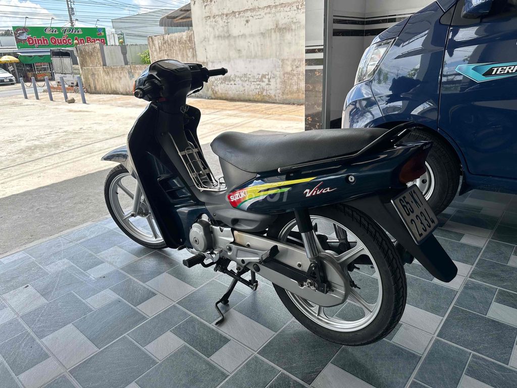 Suzuki 2000 - ảnh 4