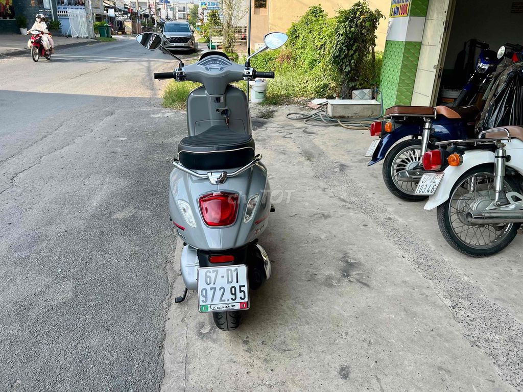 Piaggio Vespa 2019 - ảnh 1