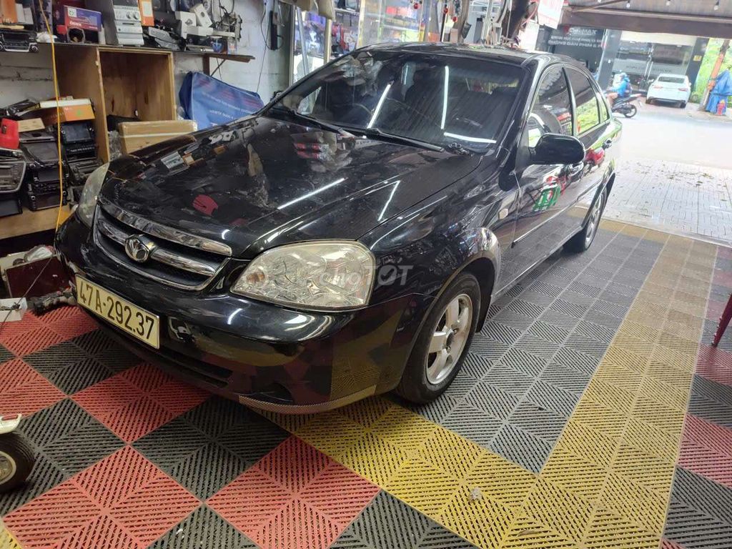 Daewoo Lacetti 2011 - ảnh 1