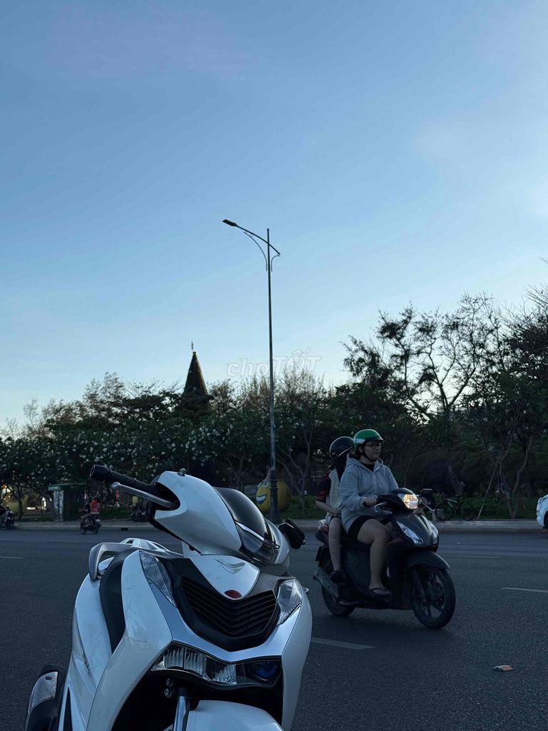 Honda SH 2022 - ảnh 2