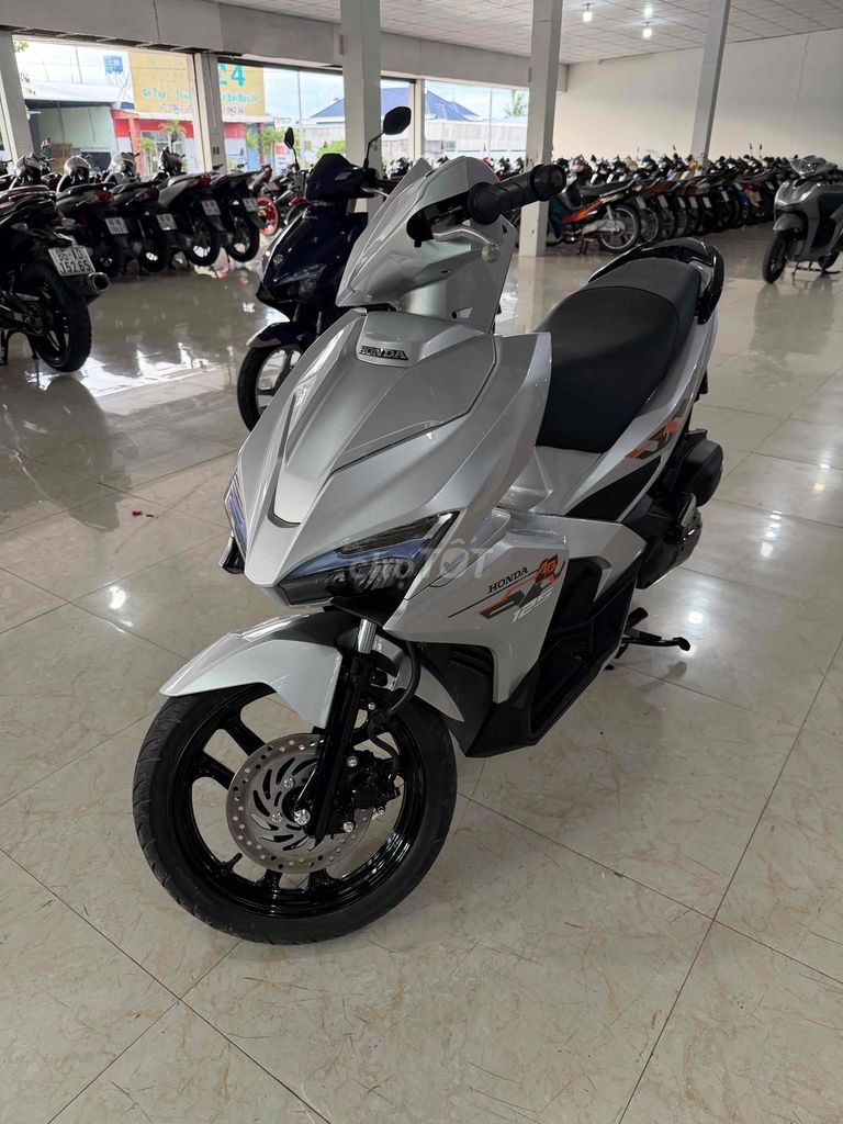 Honda Air Blade - ảnh 1