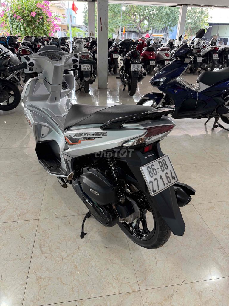 Honda Air Blade - ảnh 5