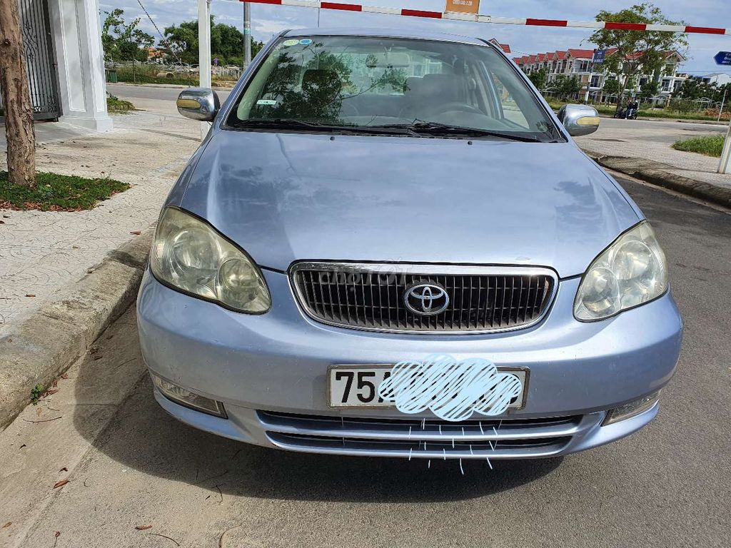 Toyota Corolla Altis - ảnh 2
