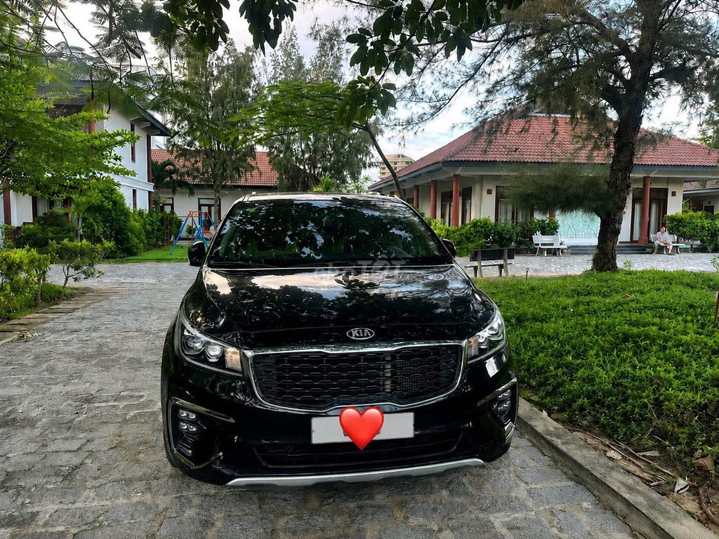 Kia Sedona 2021 - ảnh 1