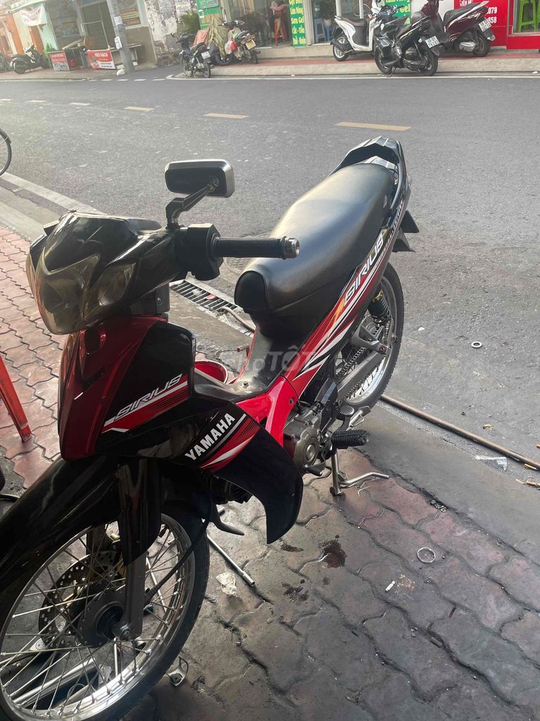 Yamaha Sirius 2012 - ảnh 2