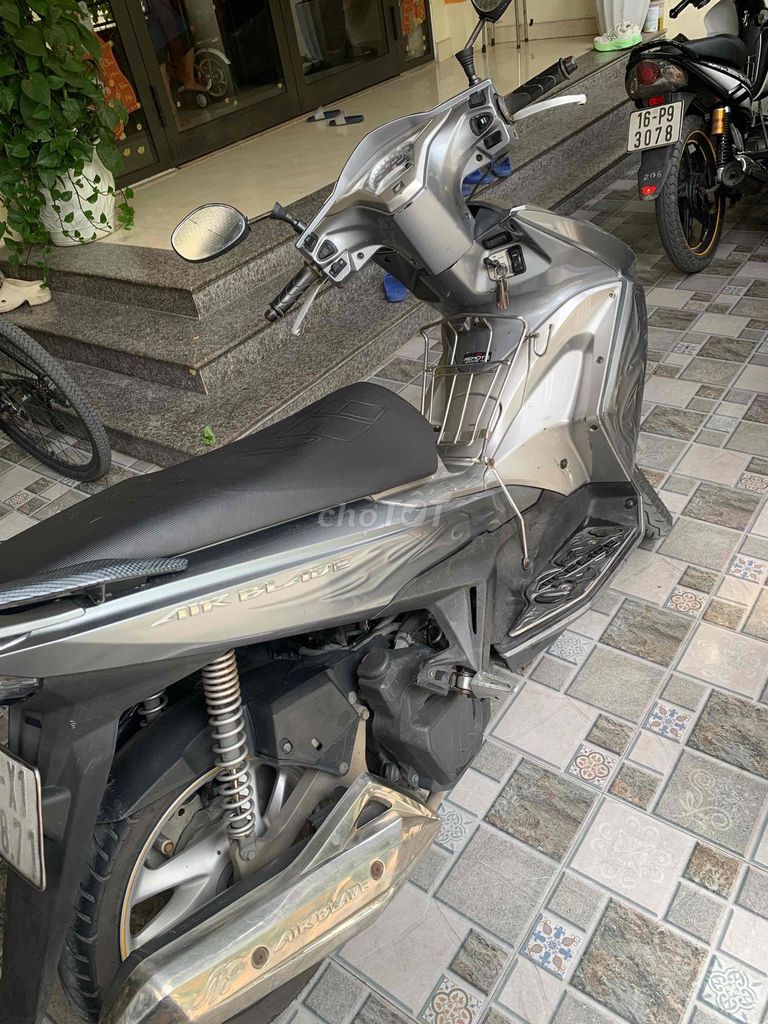 Honda Air Blade 2024 - ảnh 2
