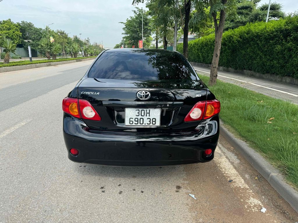 Toyota Corolla Altis 2009 - ảnh 2