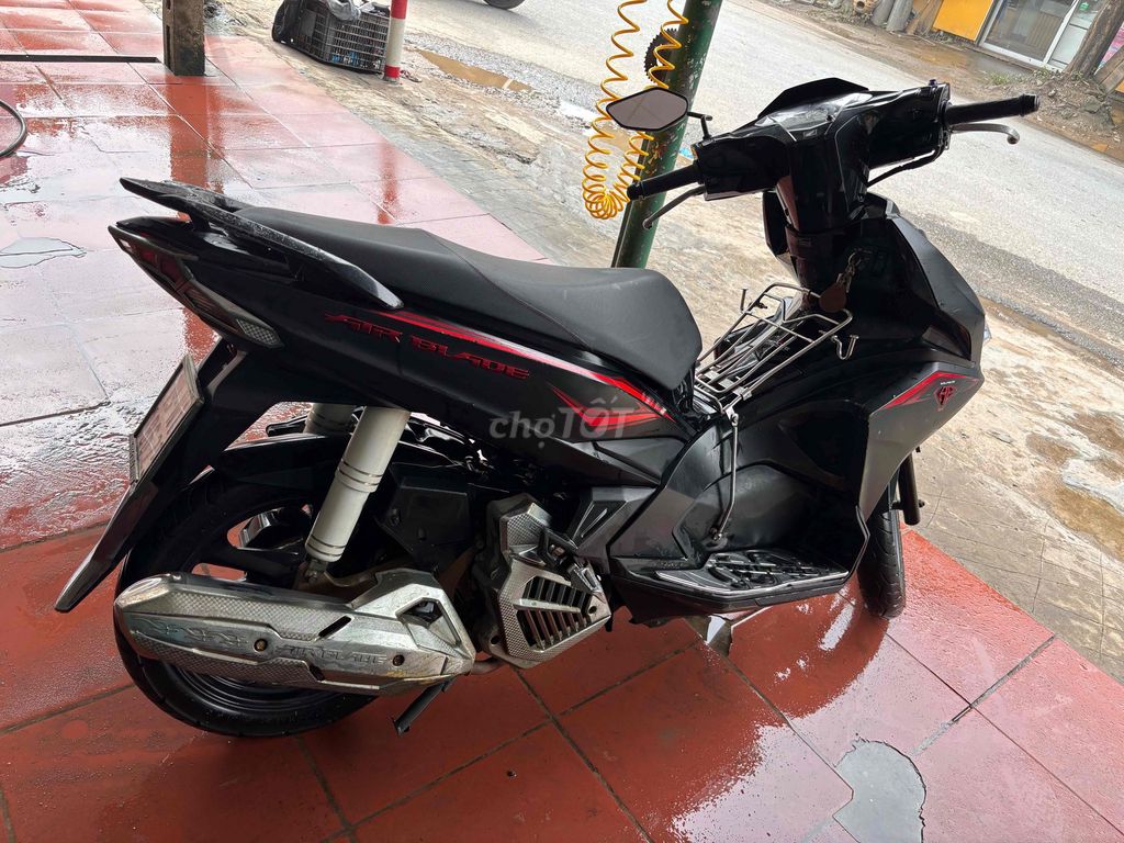 Honda Air Blade 2017 - ảnh 1