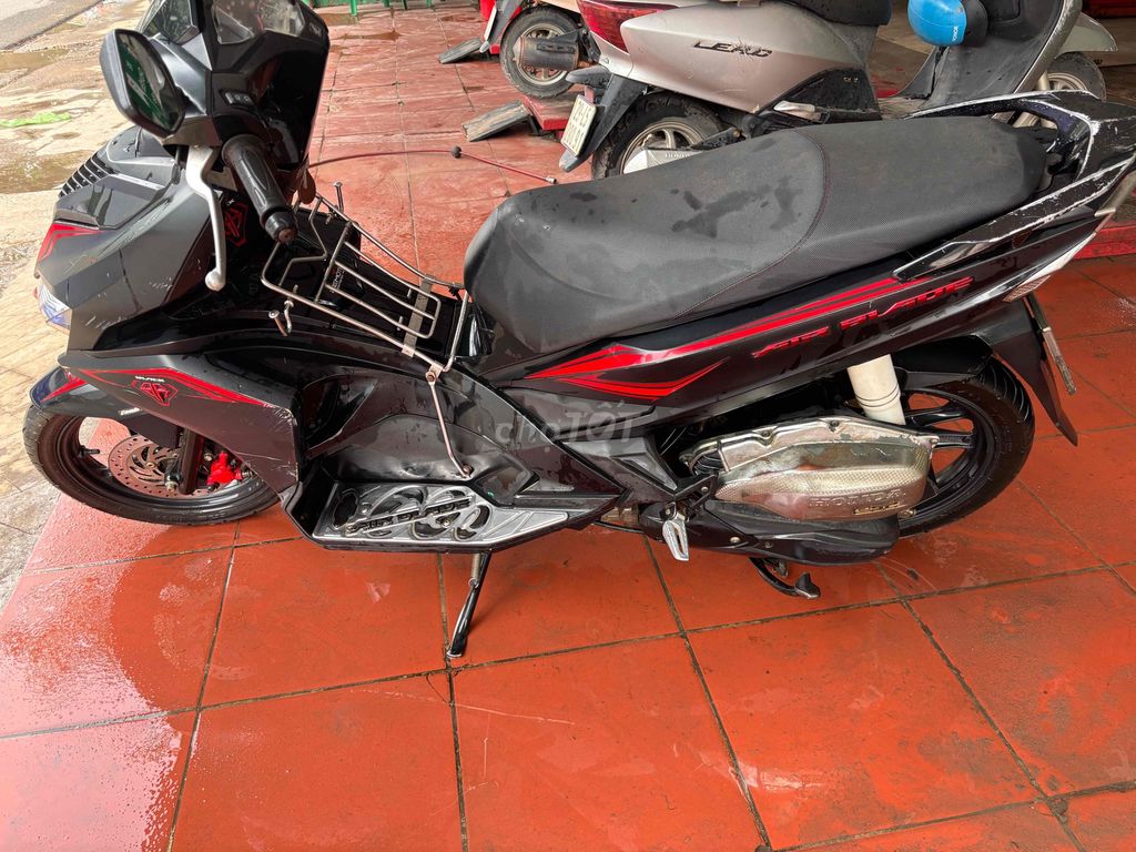 Honda Air Blade 2017 - ảnh 3