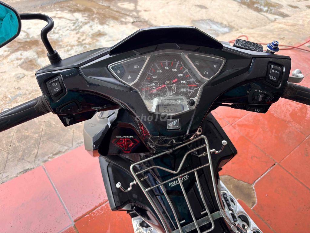 Honda Air Blade 2017 - ảnh 4