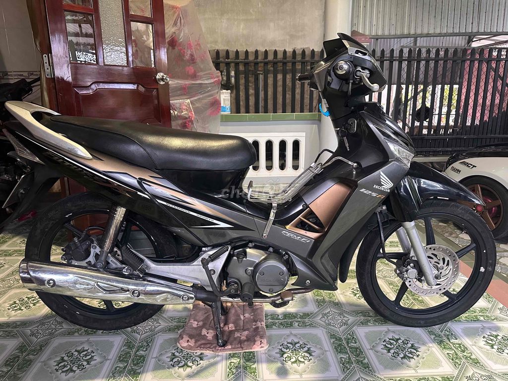 Honda Future 2010 - ảnh 4