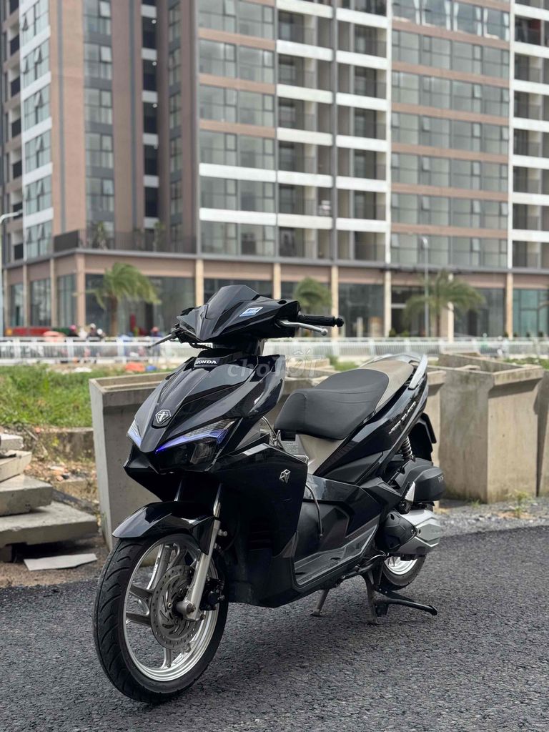 Honda Air Blade 2019 - ảnh 1