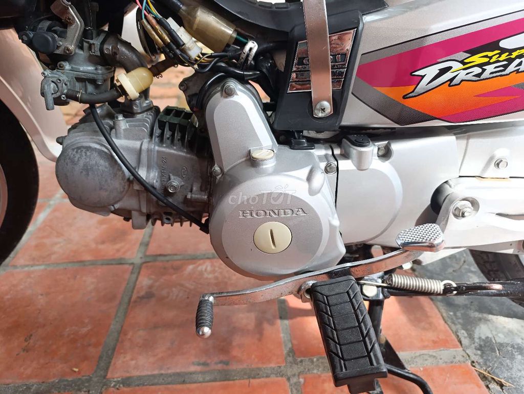 Honda Dream 1995 - ảnh 4