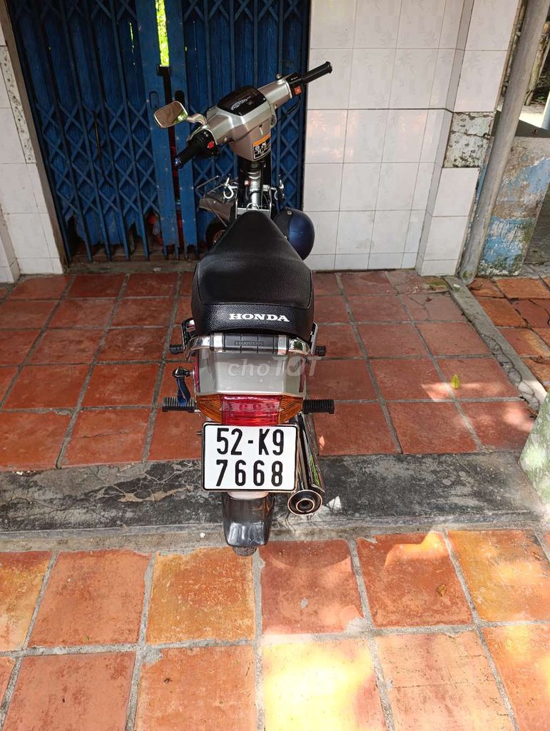 Honda Dream 1995 - ảnh 5