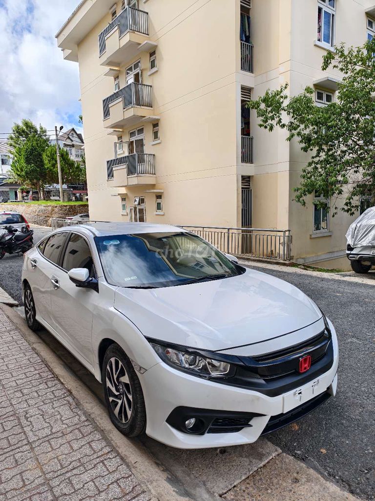 Honda Civic 2018 - ảnh 1