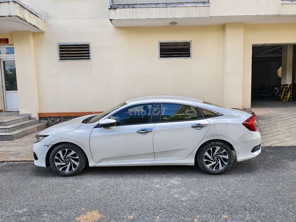 Honda Civic 2018 - ảnh 3