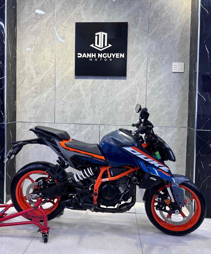 KTM Duke 2025 - ảnh 1