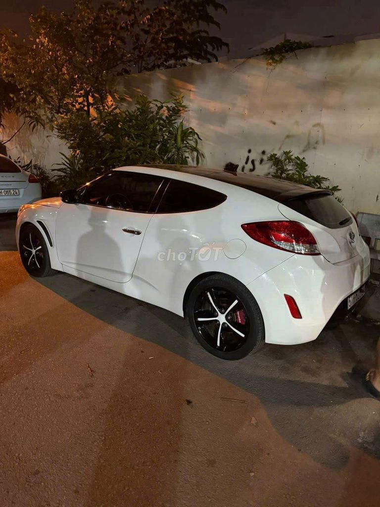 Hyundai Veloster 2011 - ảnh 4