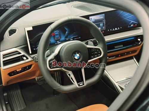 BMW 3 Series 330i M Sport 2025 - ảnh 5
