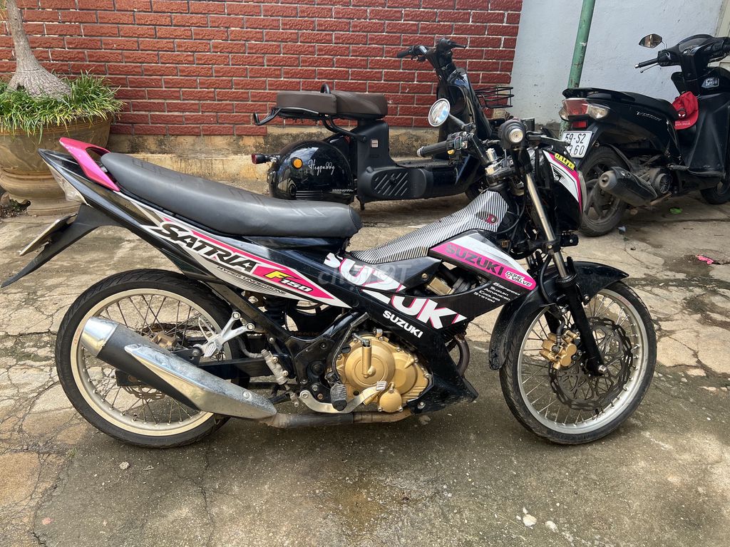 Suzuki Raider 2015 - ảnh 4