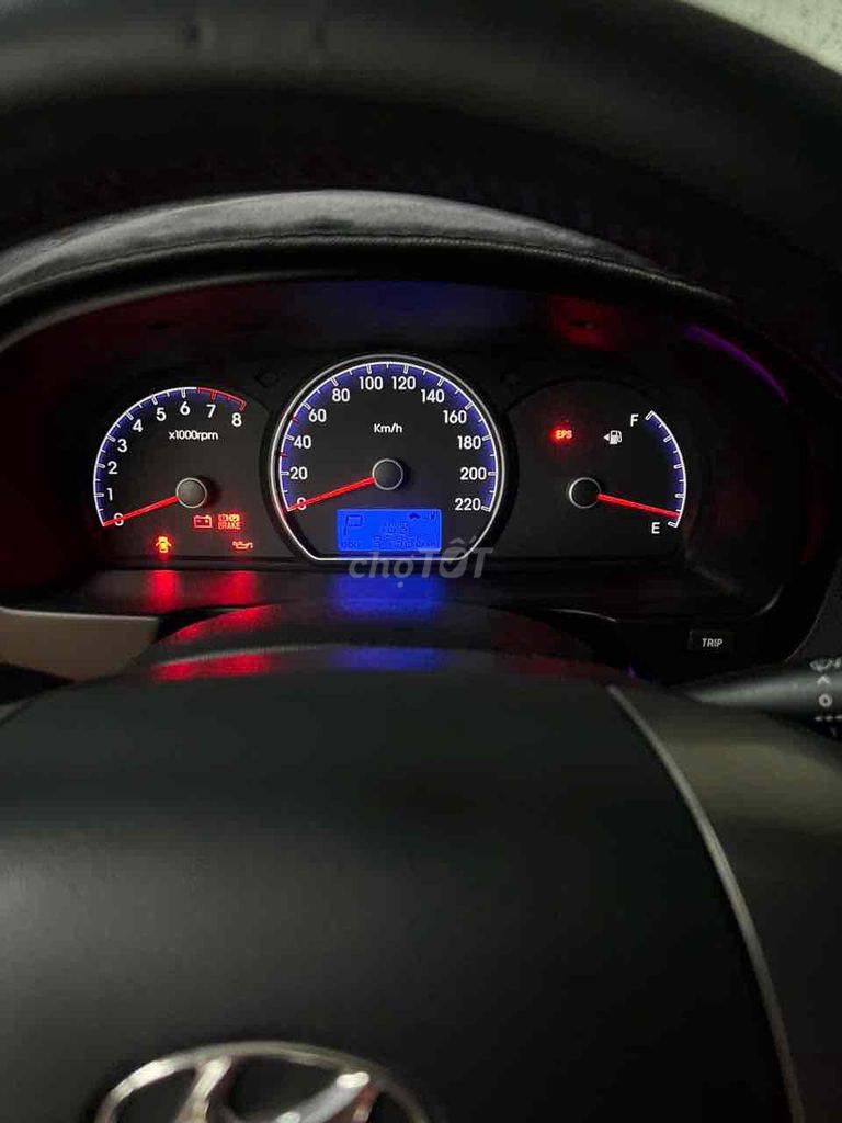 Hyundai Avante 2015 - ảnh 2